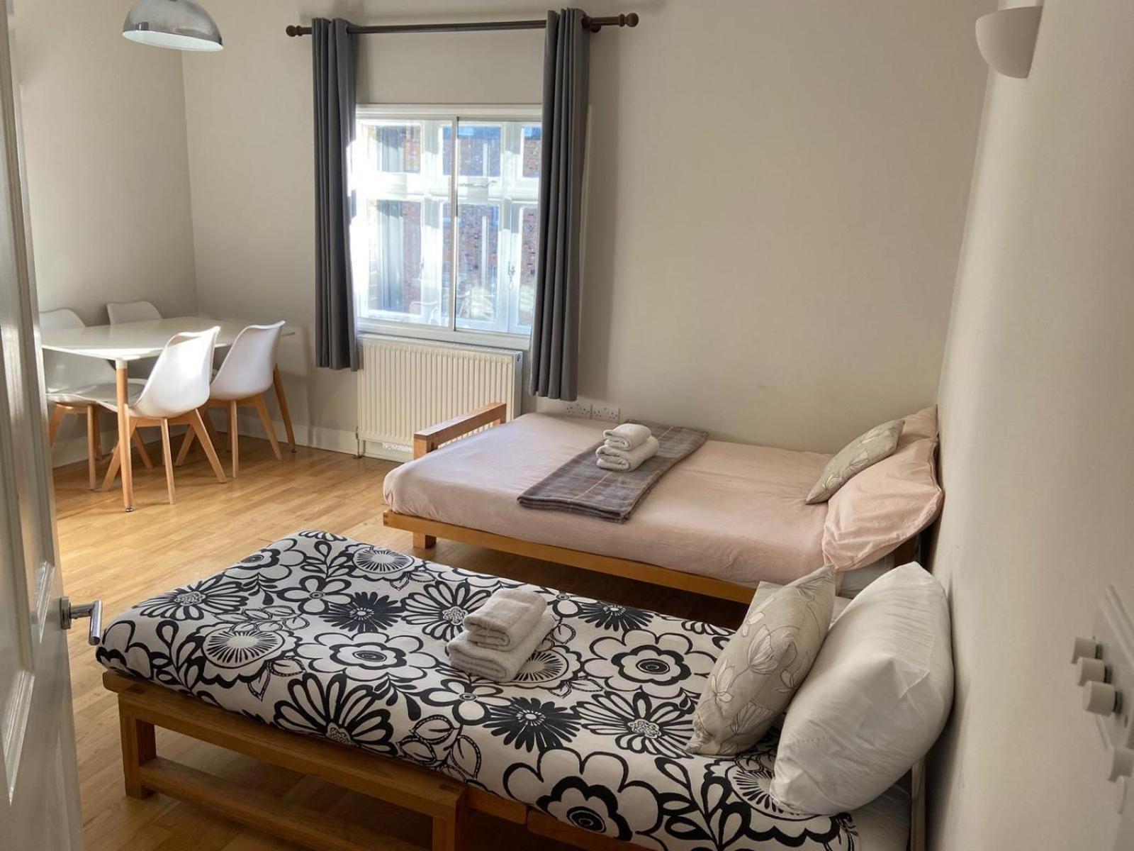 Period Apartment On South Bank Лондон Экстерьер фото